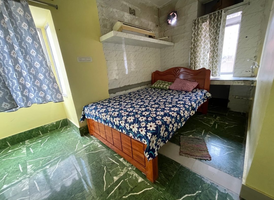 Room 401